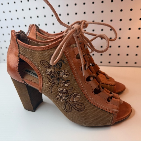 Not Rated Women's Fleura Dress Pump Floral Embroidered Heels Boho Summer Size 8 - Picture 5 of 16